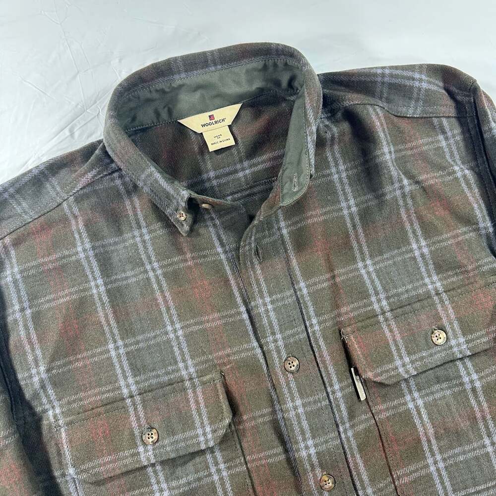 Woolrich Men Green Plaid Button Down Flannel Shirt Size M Long Sleeve Wool Nylon